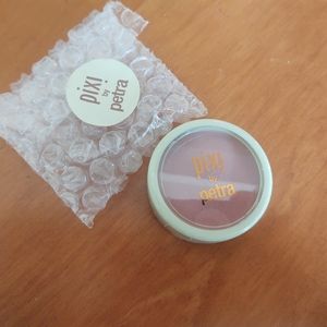 Pixie by Petra Blush in Whisper pink